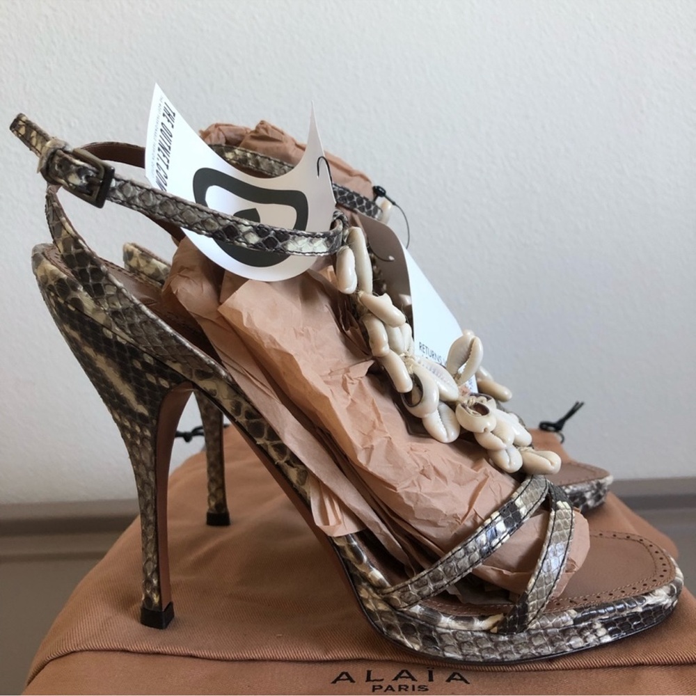 Alaia Python Shell Sandals 40 NIB - Picture 7 of 9